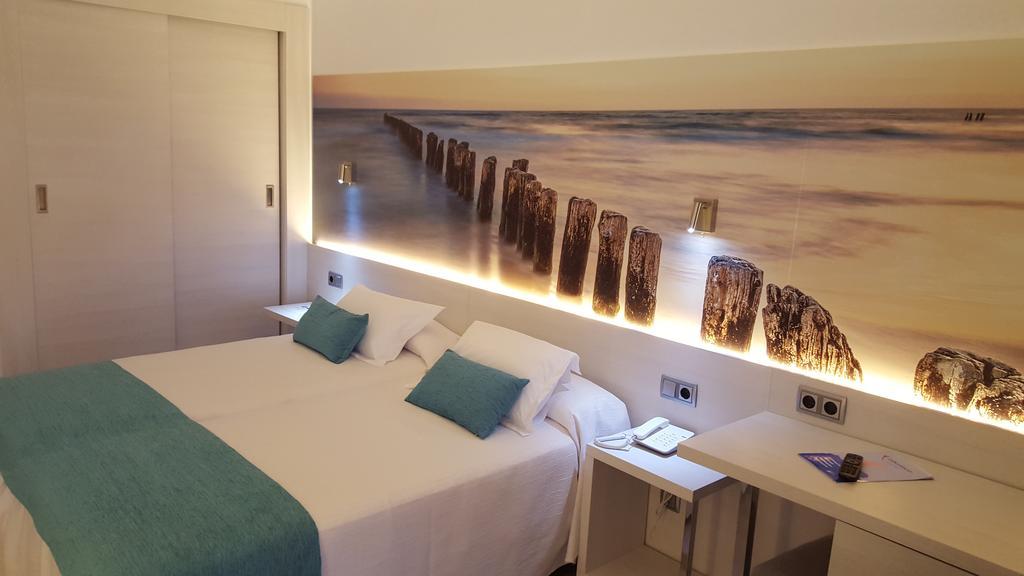 Hotel Obelisco Playa de Palma  Room photo